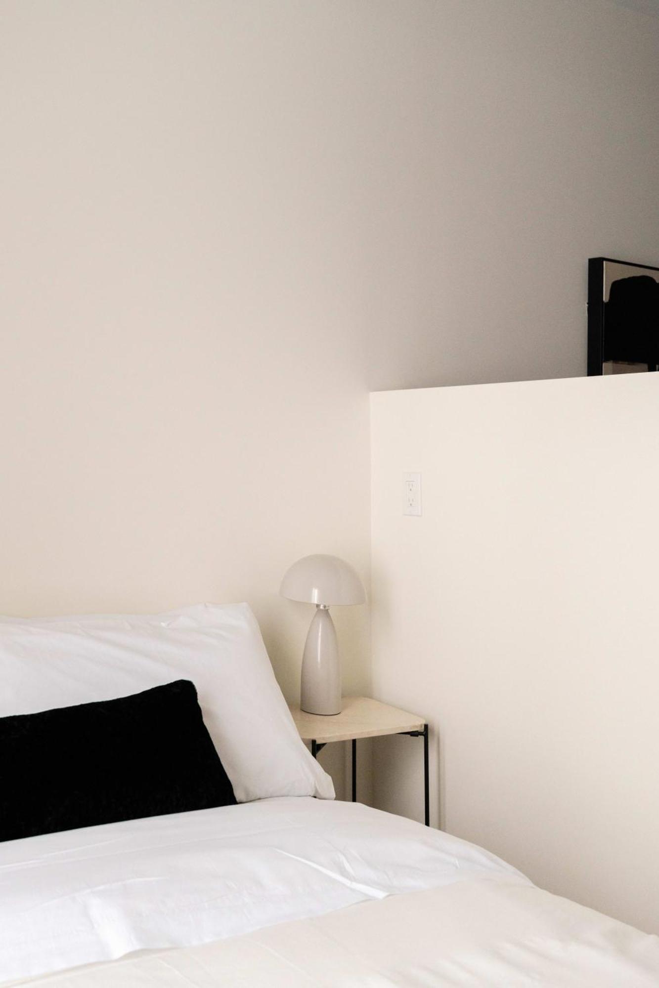 Maison Place Jacques-Cartier By Luxury In Transit มอนทรีอัล ภายนอก รูปภาพ