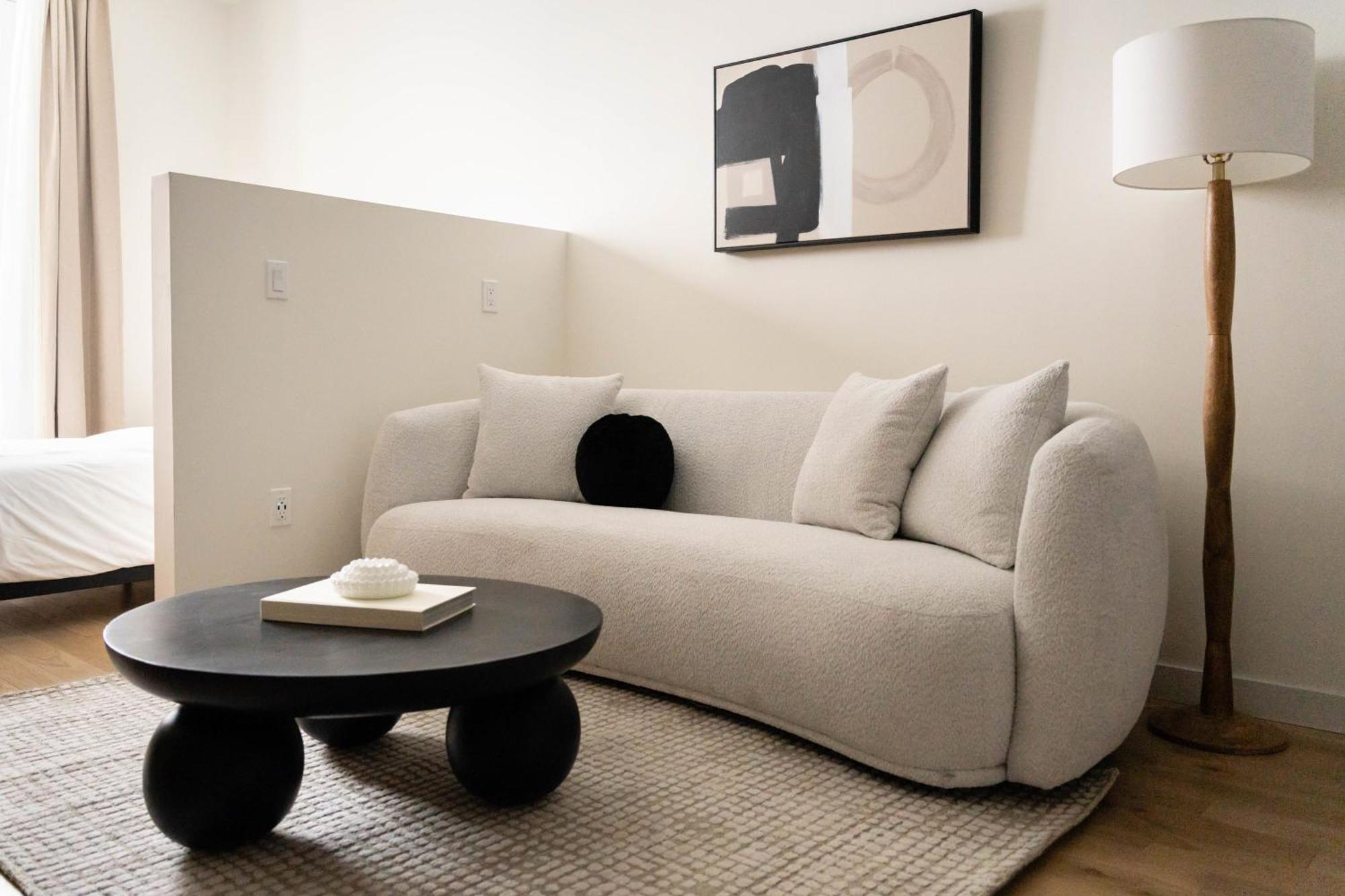 Maison Place Jacques-Cartier By Luxury In Transit มอนทรีอัล ภายนอก รูปภาพ