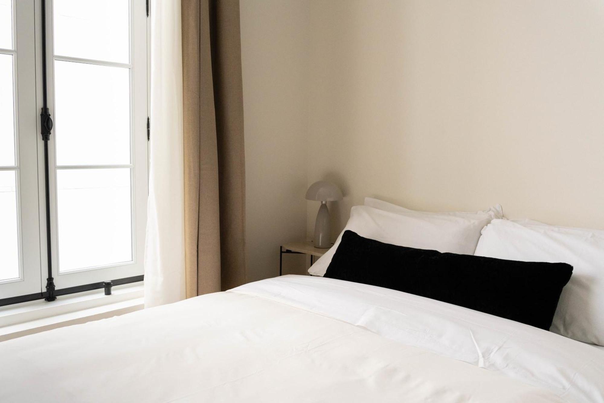 Maison Place Jacques-Cartier By Luxury In Transit มอนทรีอัล ภายนอก รูปภาพ